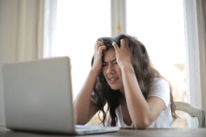 How to Get a Refund From an Online Travel Agency When Your Flight Gets Cancelled (And They Keep Giving You the Runaround)